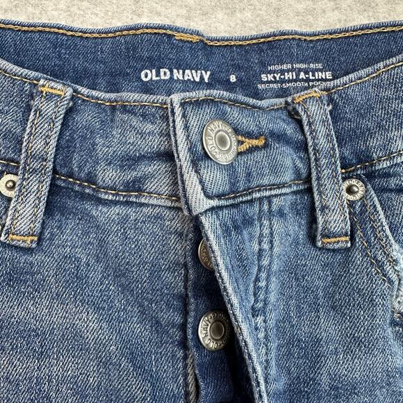 Old Navy Sky Hi A-Line Cut-Off Short WMNS 8 Blue High Rise Distressed Button Fly - Picture 3 of 7